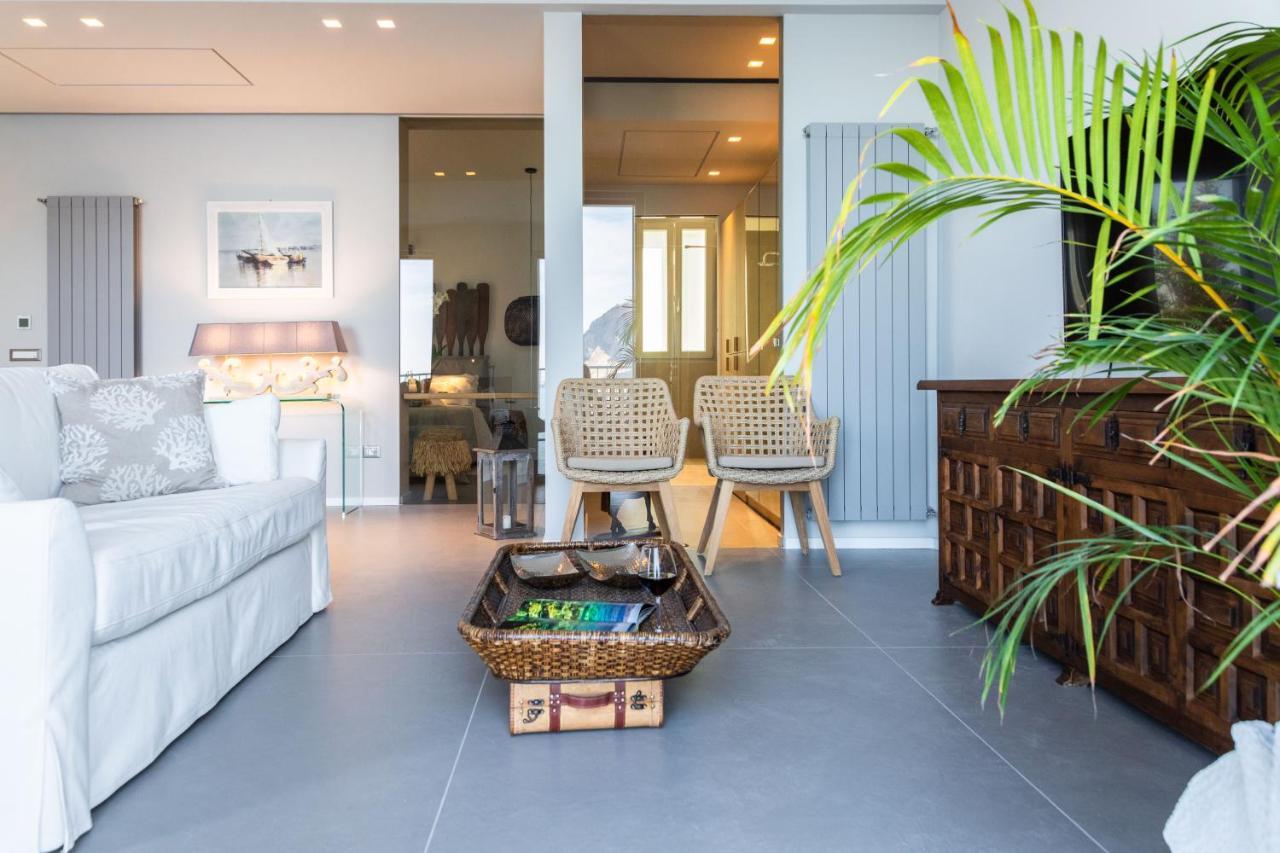 Nesos Suite By Domusicily Mondello Exterior foto